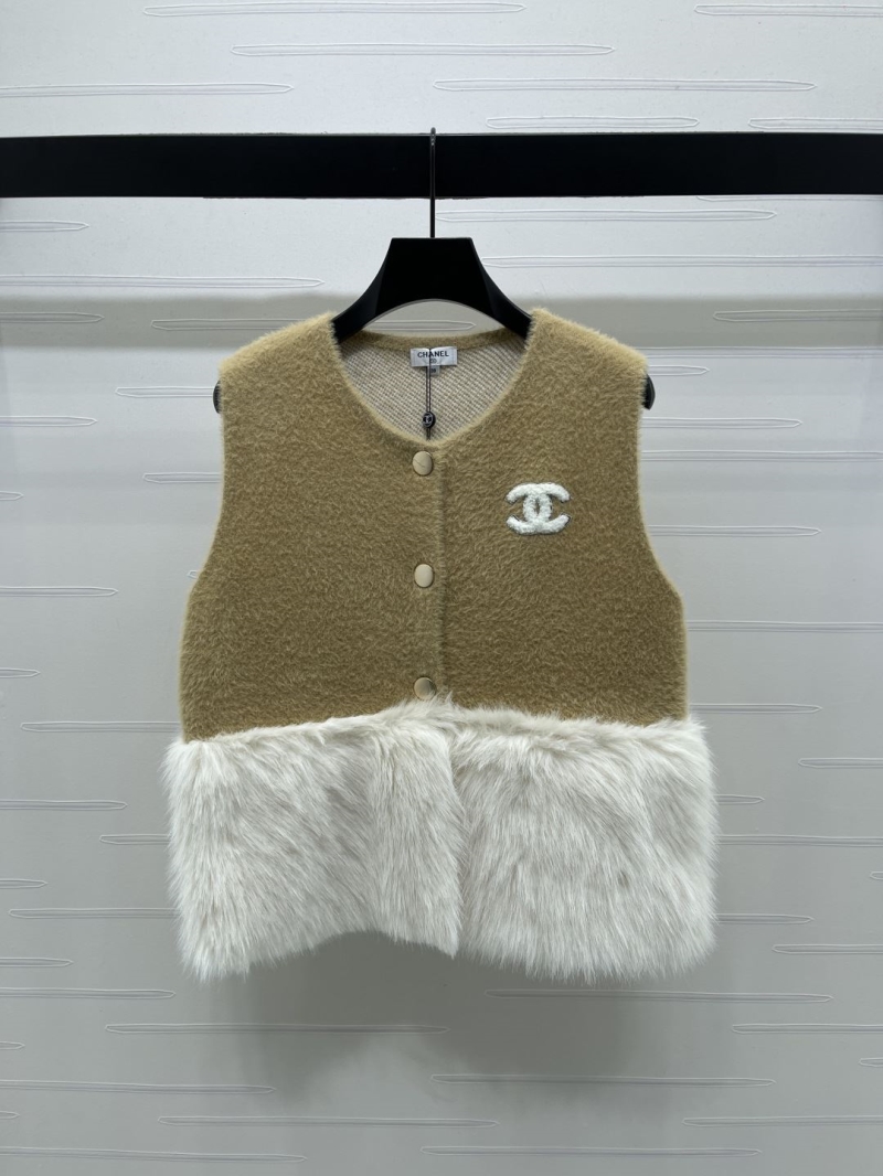 Ch**el outwear